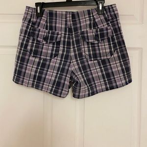 Women’s Faded Glory Lavender Navy Plaid Shorts 6